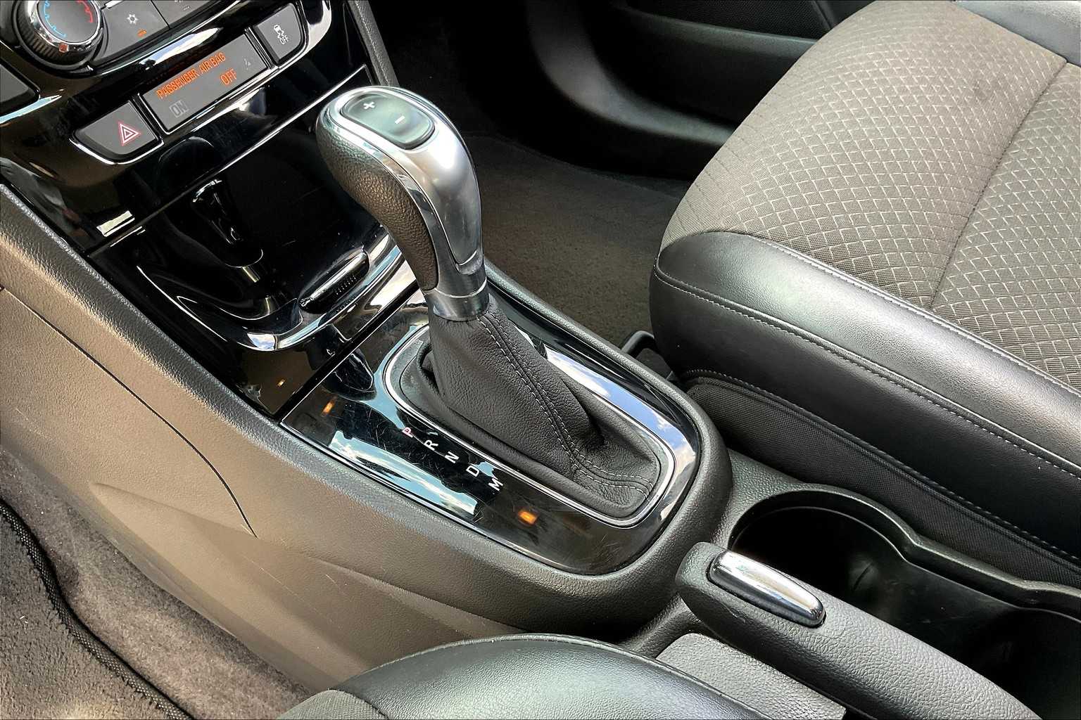 2018 Buick Encore Preferred photo 14