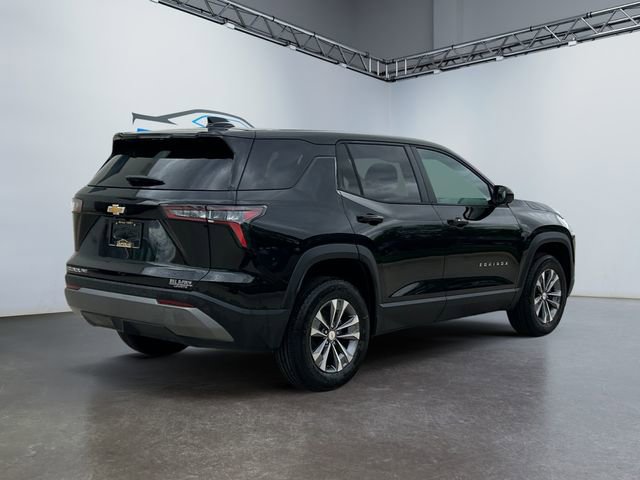 2026 Chevrolet Equinox LT photo 3