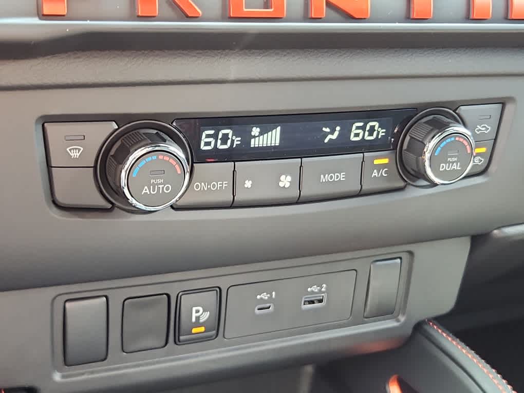 2025 Nissan Frontier Crew Cab PRO-4X photo 15