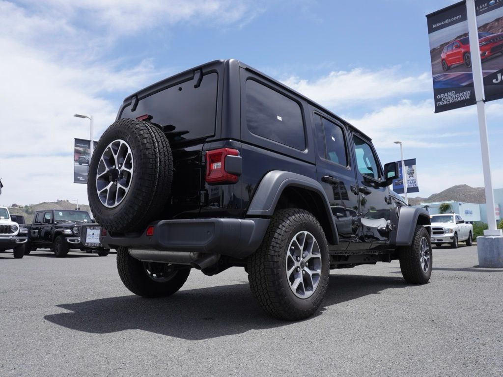 New 2024 Black Clear-Coat Exterior Paint Jeep 4-Door Sport S image 2