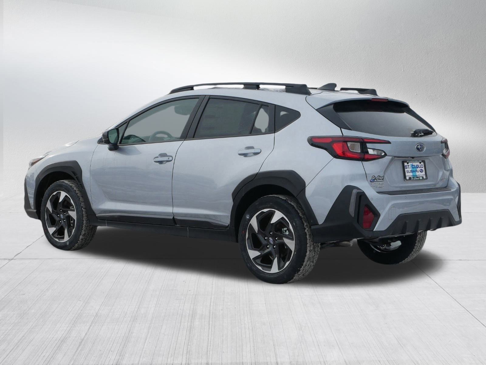 2025 Subaru Crosstrek Limited photo 2