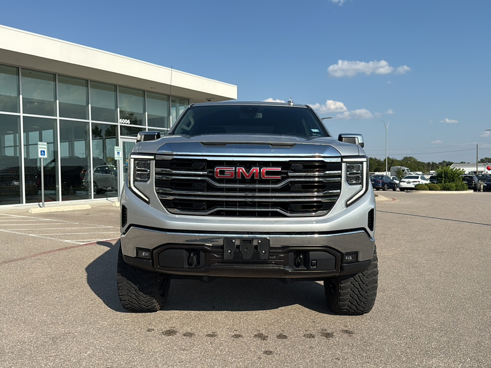 2022 Gmc Sierra 1500 SLT photo 2
