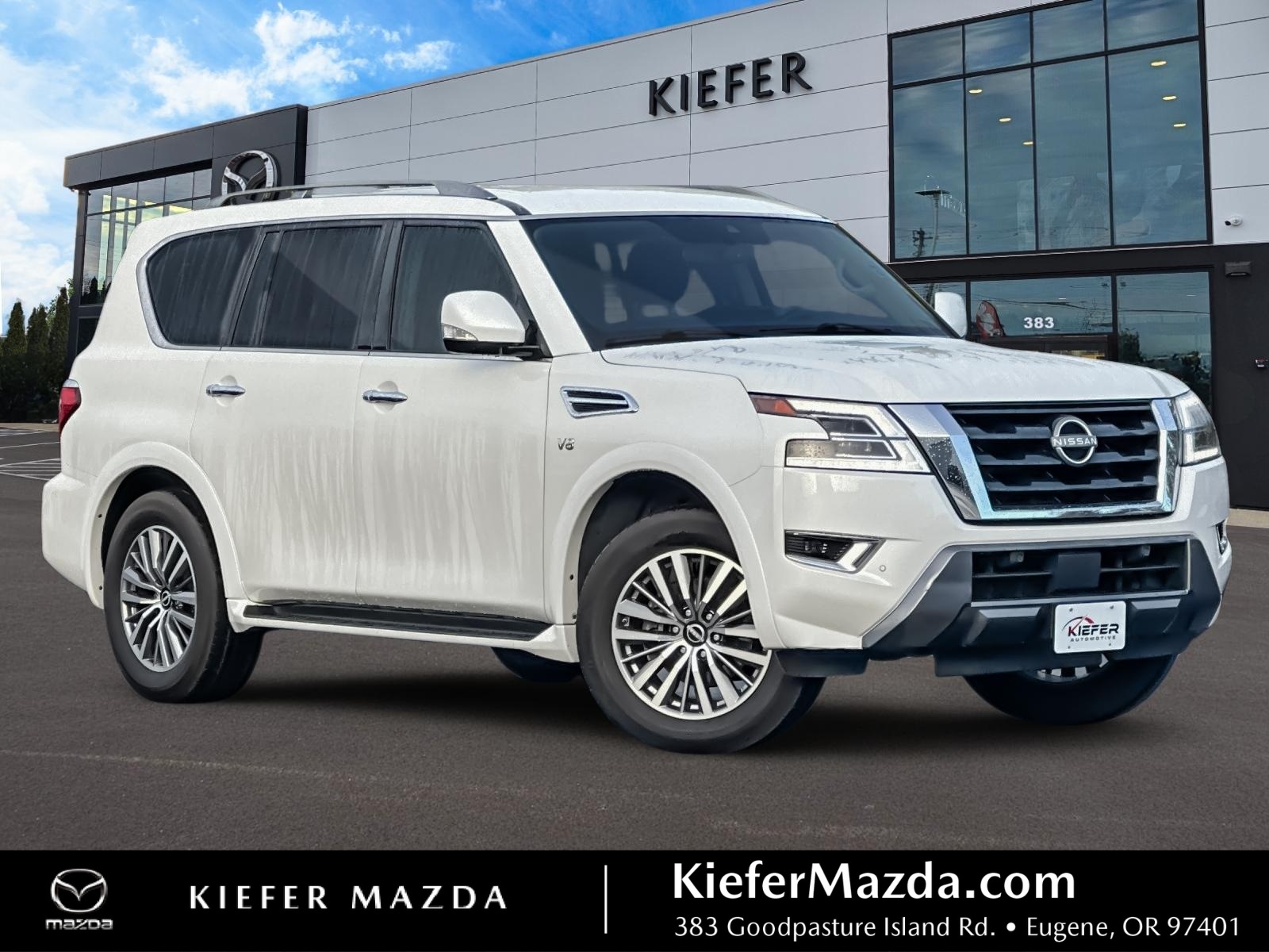 2022 Nissan Armada SV's photo