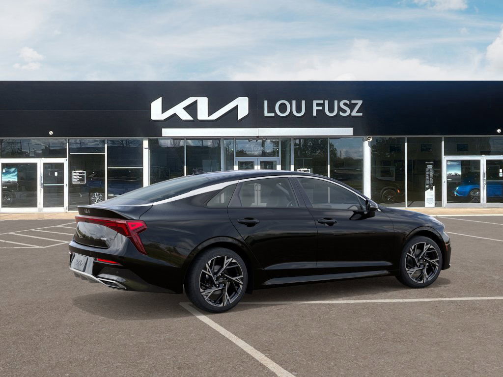 2026 Kia K5 GT-Line photo 6