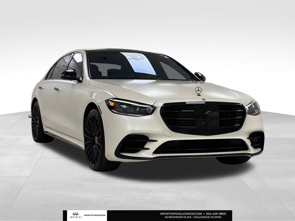 2022 Mercedes-Benz S-Class S 580's photo