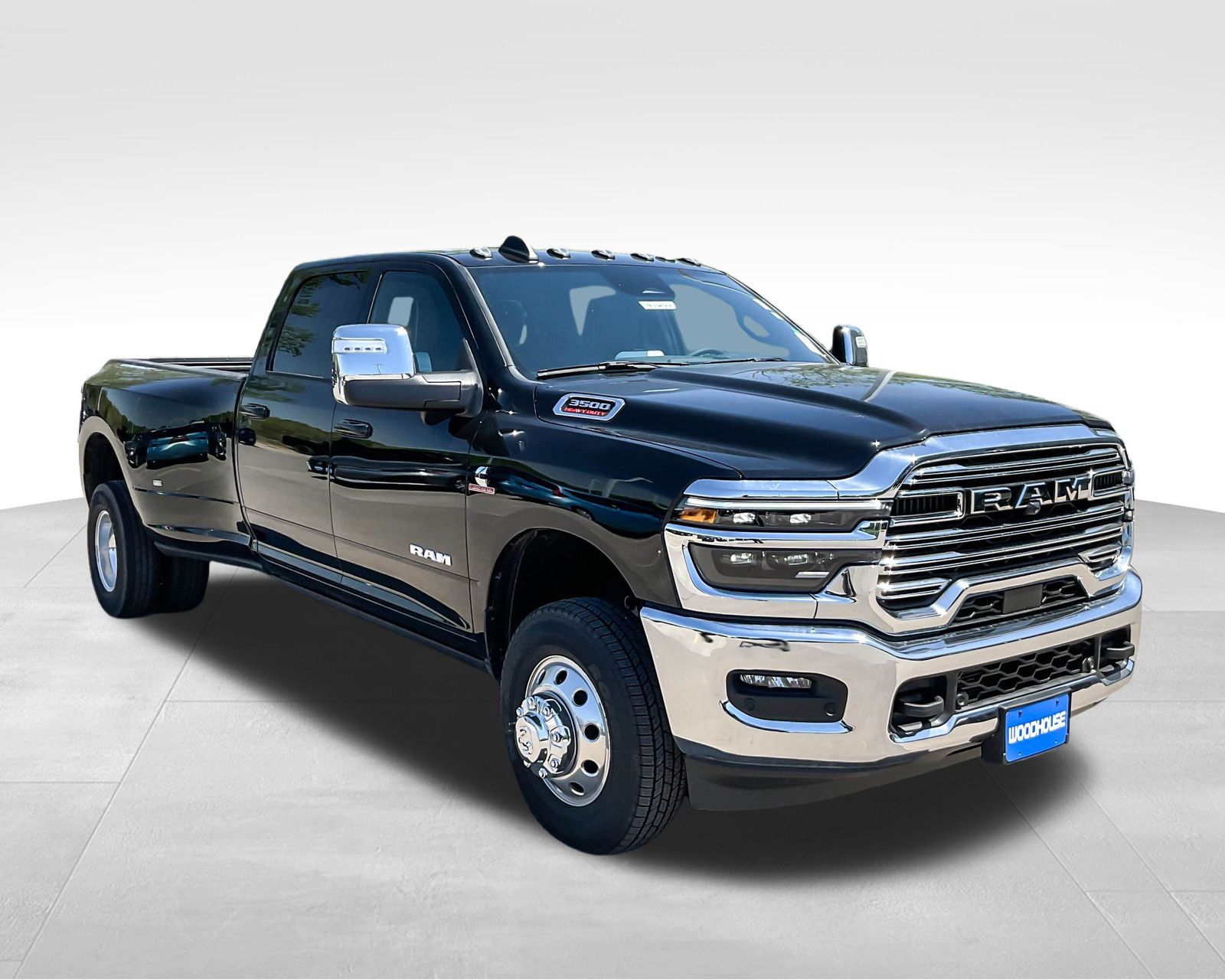 2025 Ram 3500 Laramie photo 3