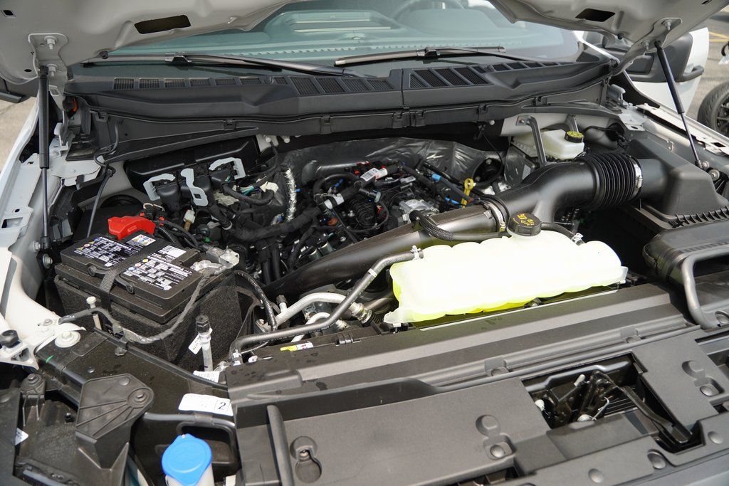 2025 Ford F-150 STX photo 18