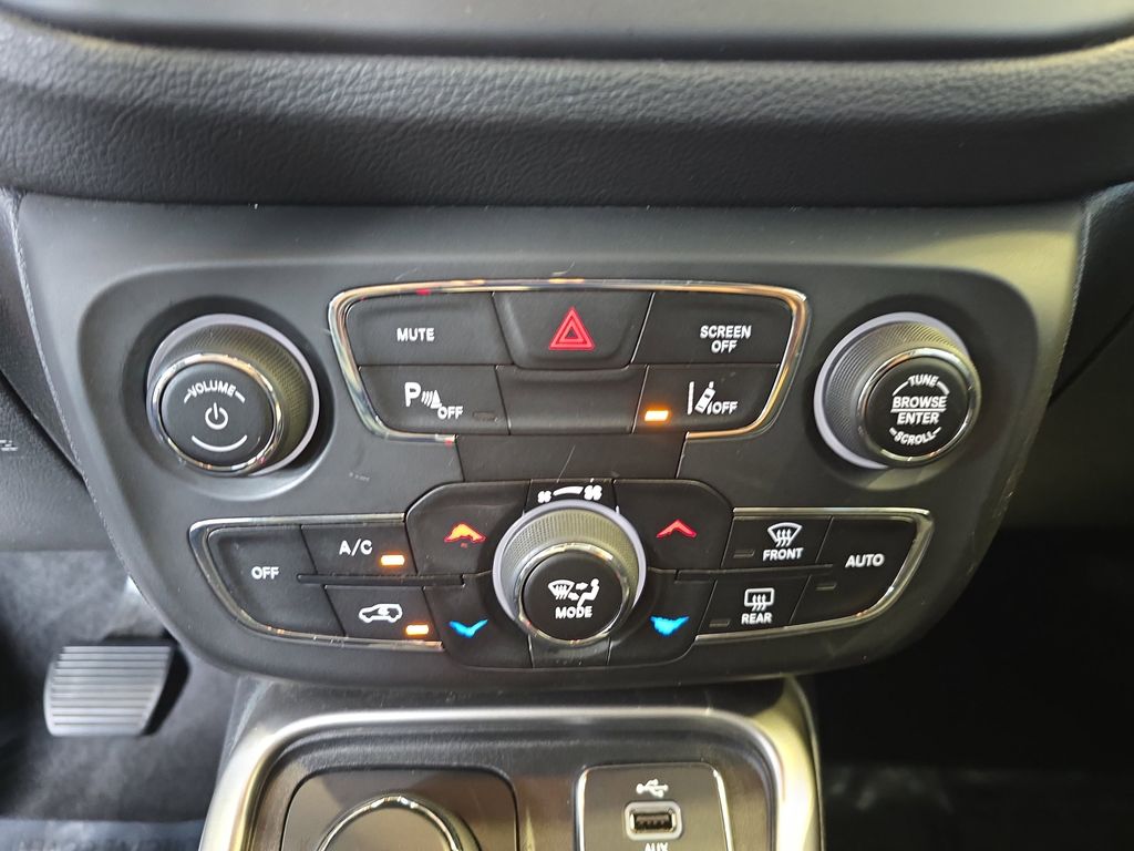 2018 Jeep Compass North Edition Latitude photo 22