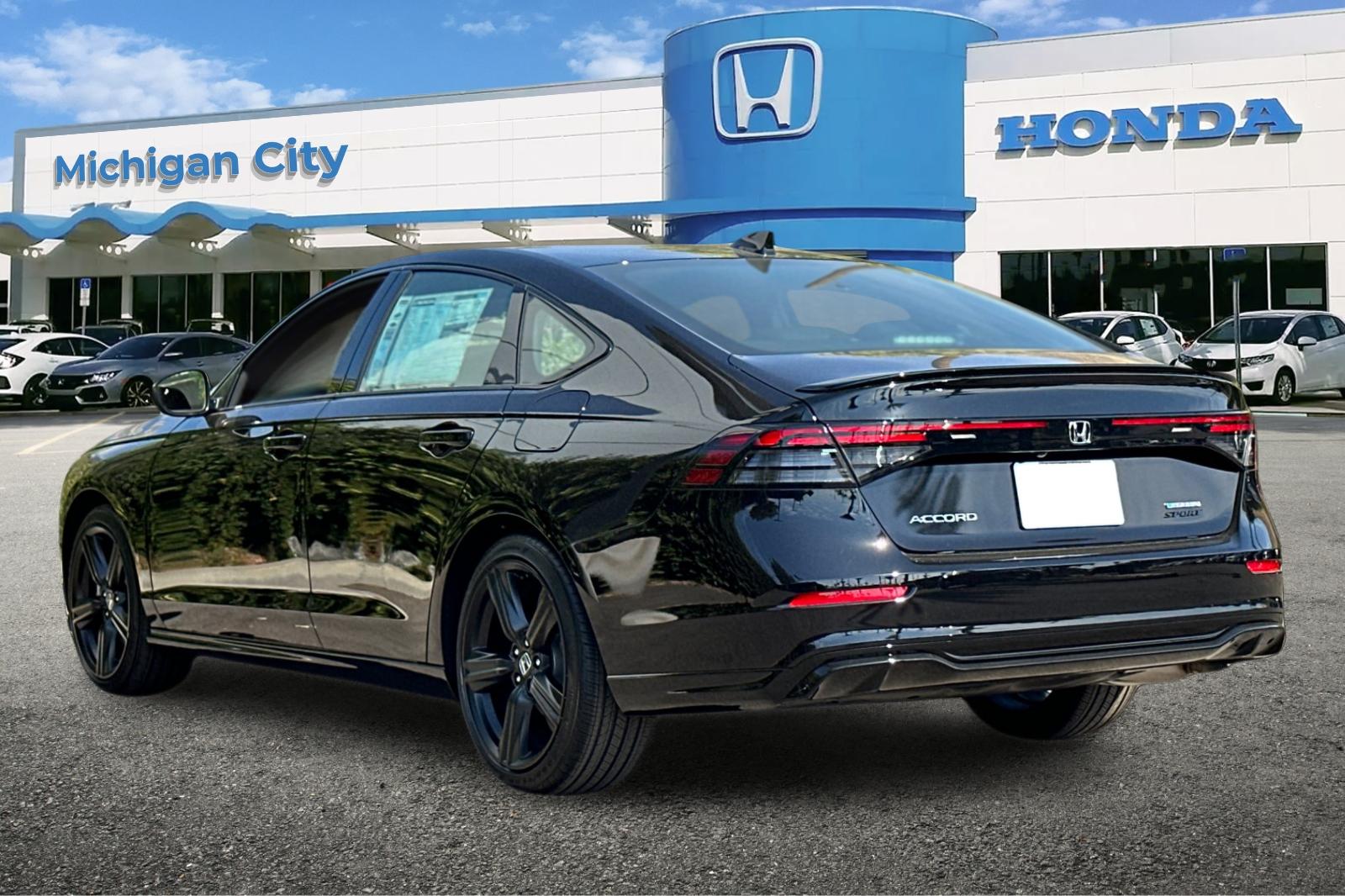 2025 Honda Accord Hybrid Sport-L photo 3
