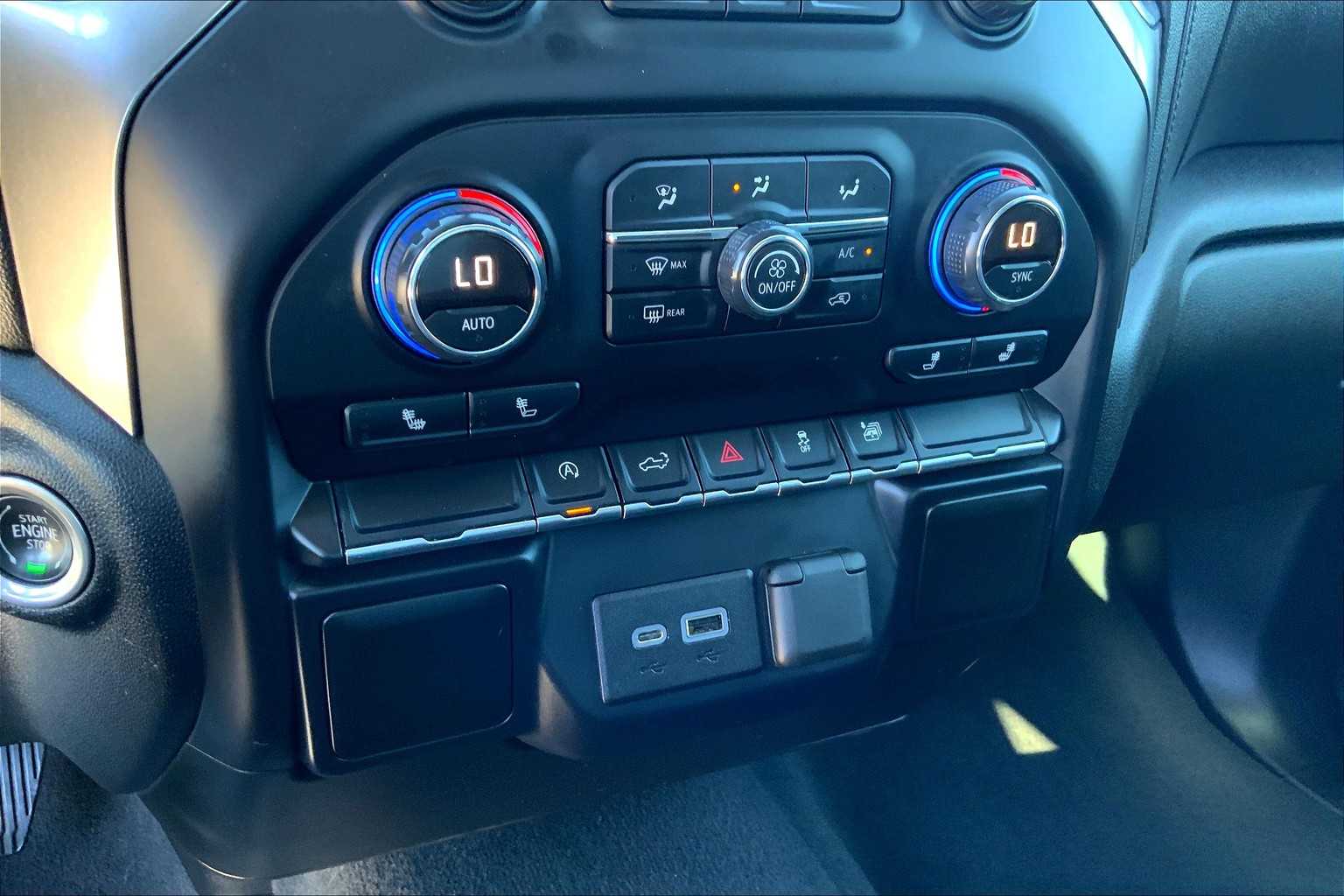 2019 Chevrolet Silverado 1500 LT photo 31