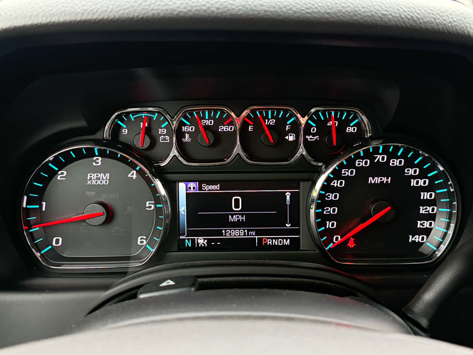 2015 Chevrolet Suburban LTZ photo 15
