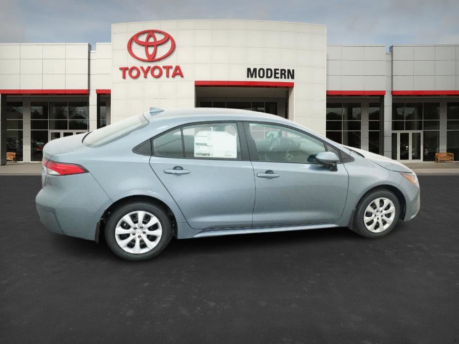 2026 Toyota Corolla LE photo 24
