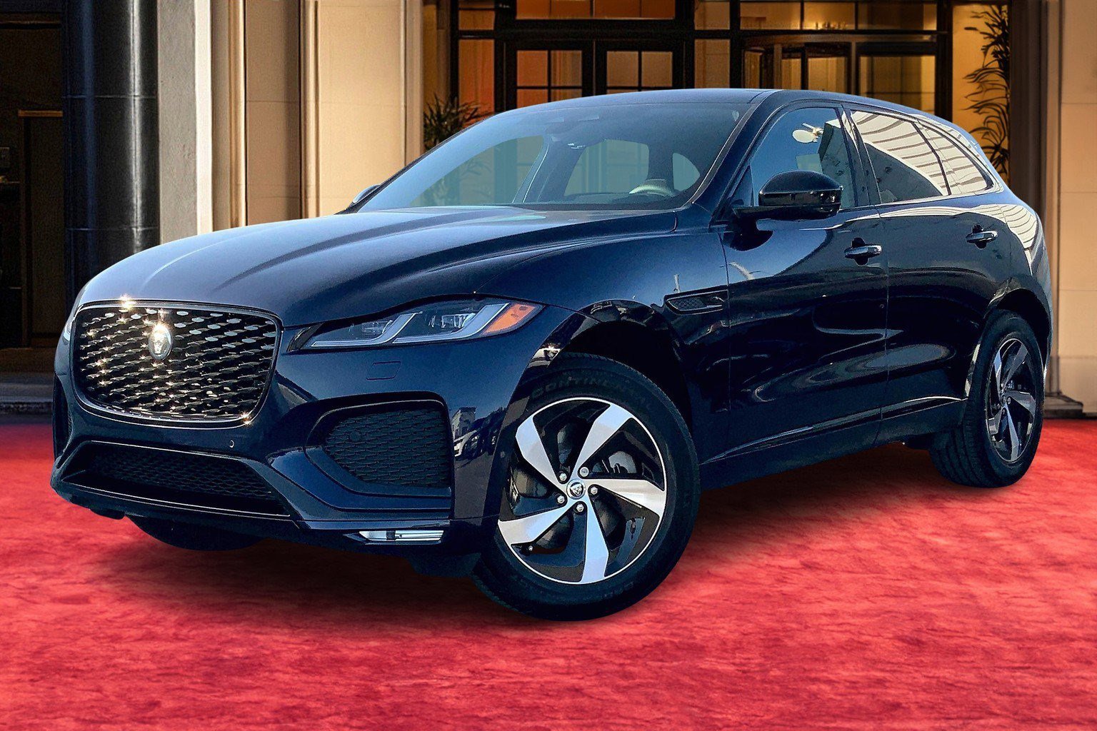 2026 Jaguar F-Pace R-Dynamic S's photo