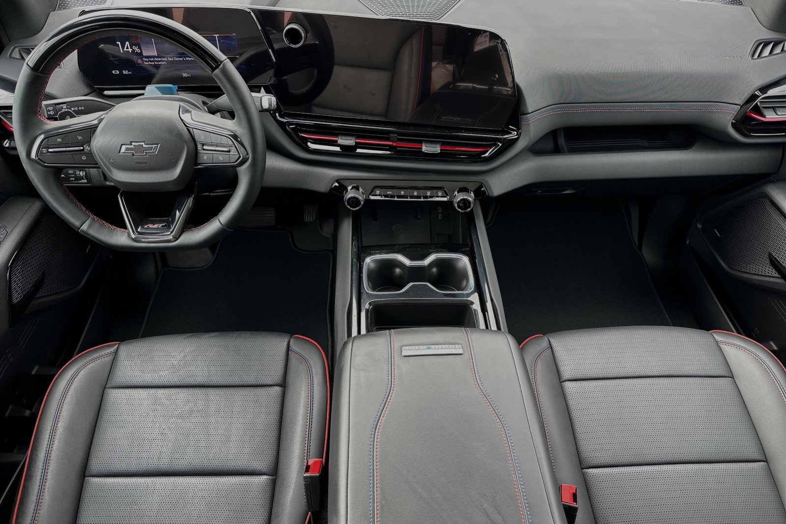 2024 Chevrolet Silverado EV RST photo 10