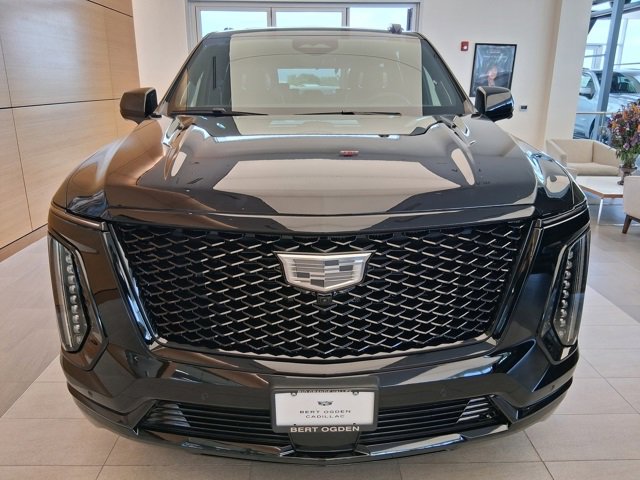 2025 Cadillac Escalade Sport Platinum photo 2