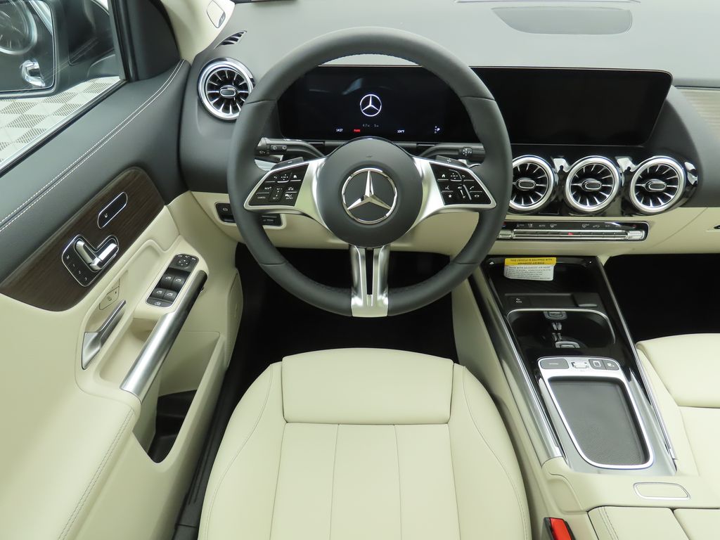 2026 Mercedes Benz GLA 250 photo 10