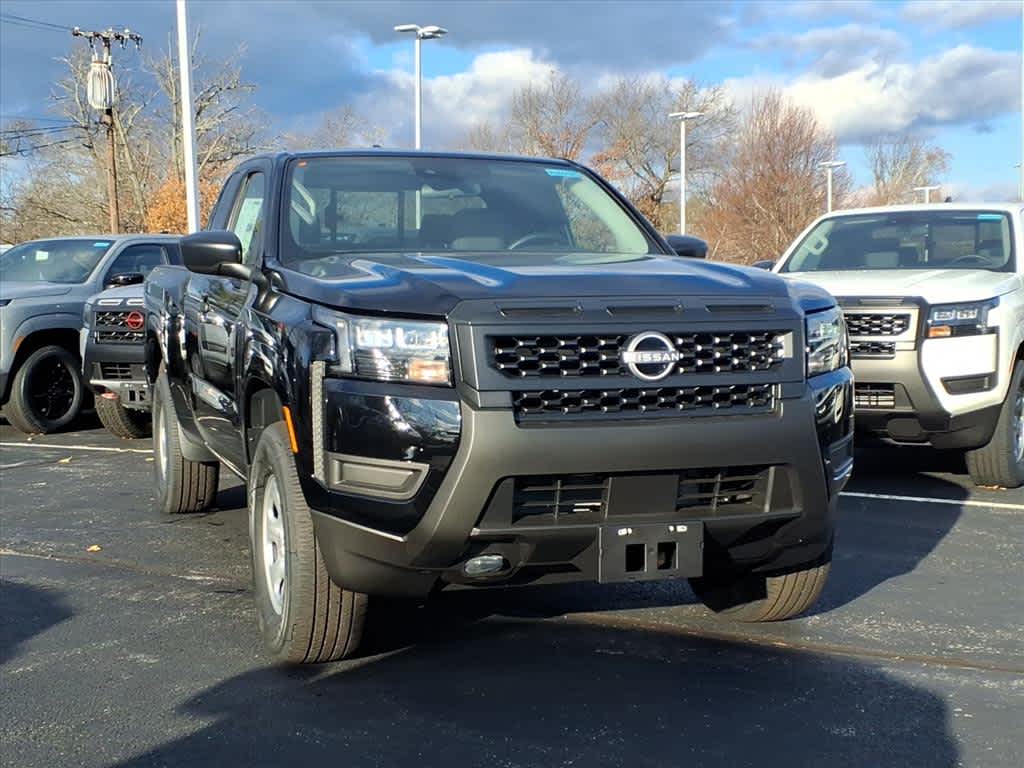 2026 Nissan Frontier S photo 2