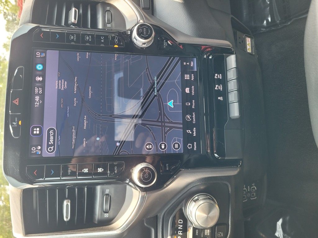 2025 Ram 1500 Laramie photo 15