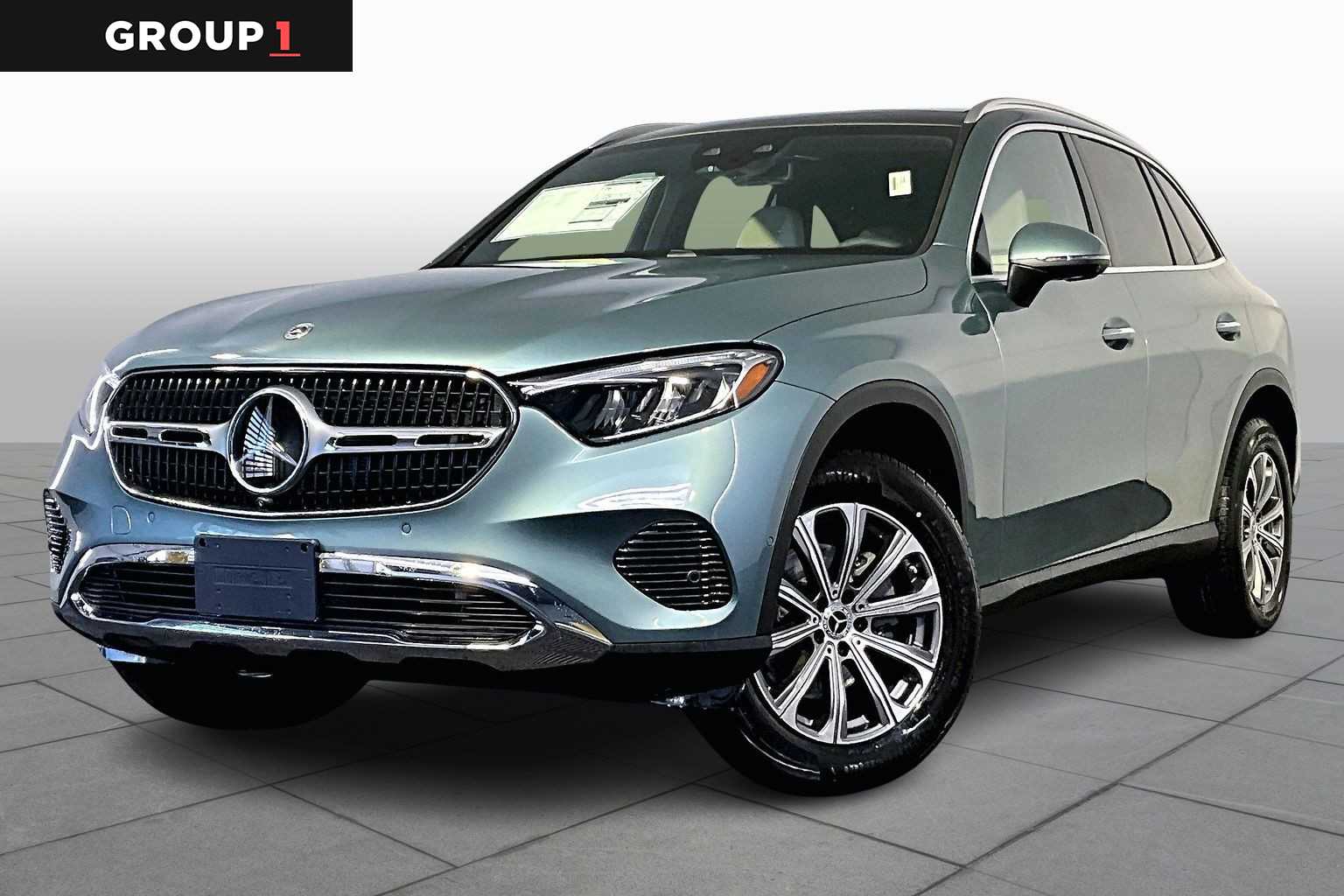 2026 Mercedes-Benz GLC Base's photo