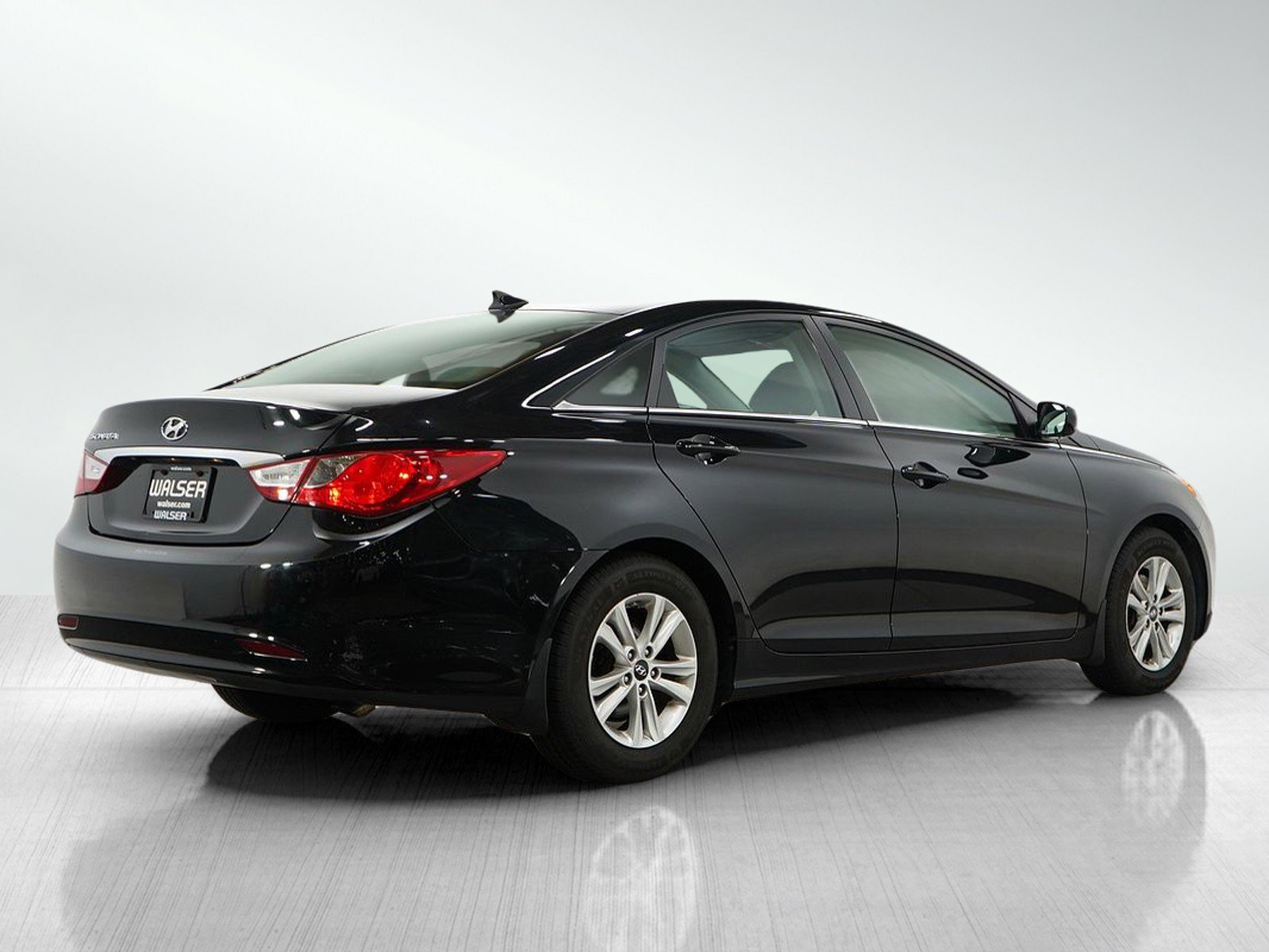 2013 Hyundai Sonata GLS photo 5
