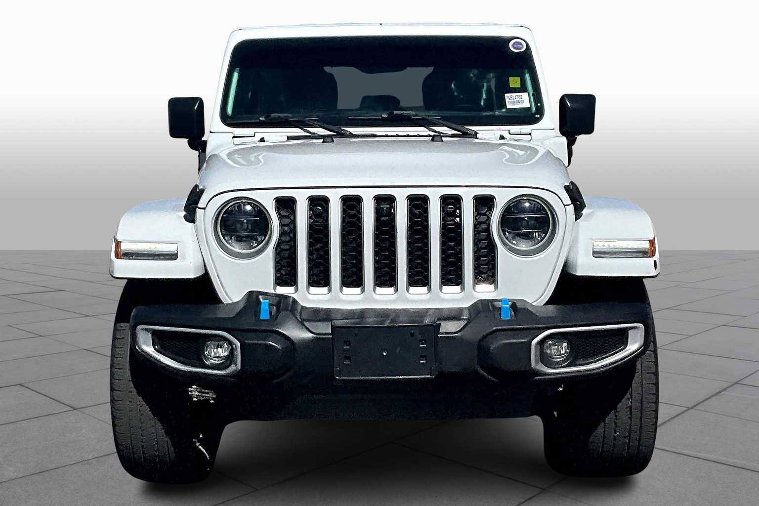 2023 Jeep Wrangler 4xe Sahara photo 3