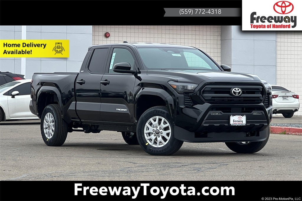 2026 Toyota Tacoma SR5's photo