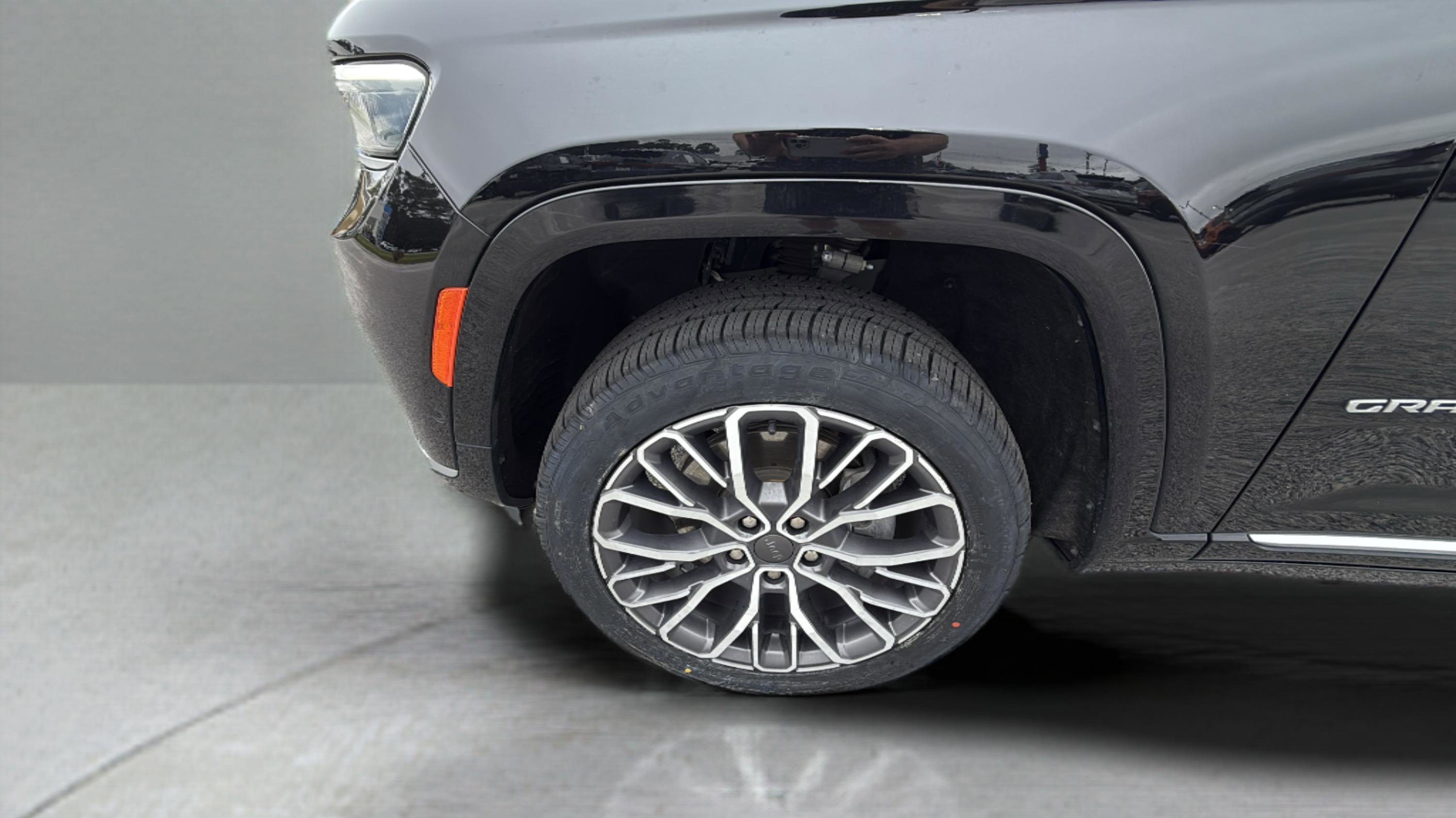 2021 Jeep Grand Cherokee L Summit Reserve photo 15