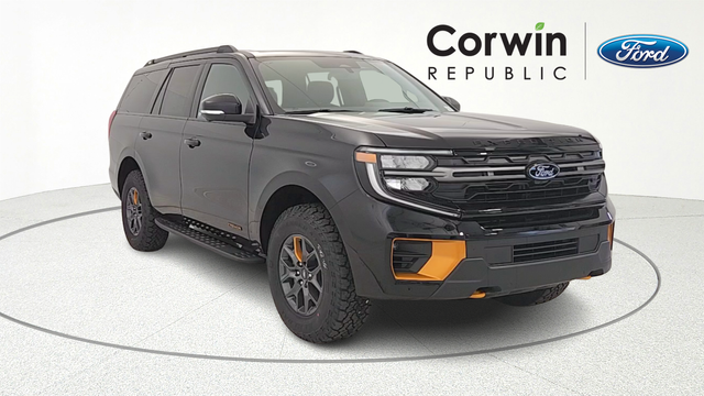 2025 Ford Expedition Tremor's photo