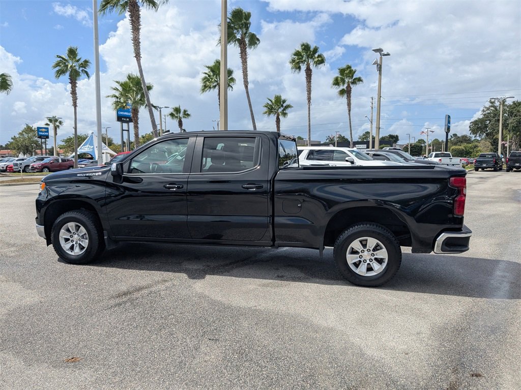 2024 Chevrolet Silverado 1500 LT photo 6