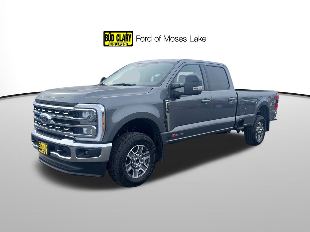 2025 Ford F-250 Super Duty Lariat's photo