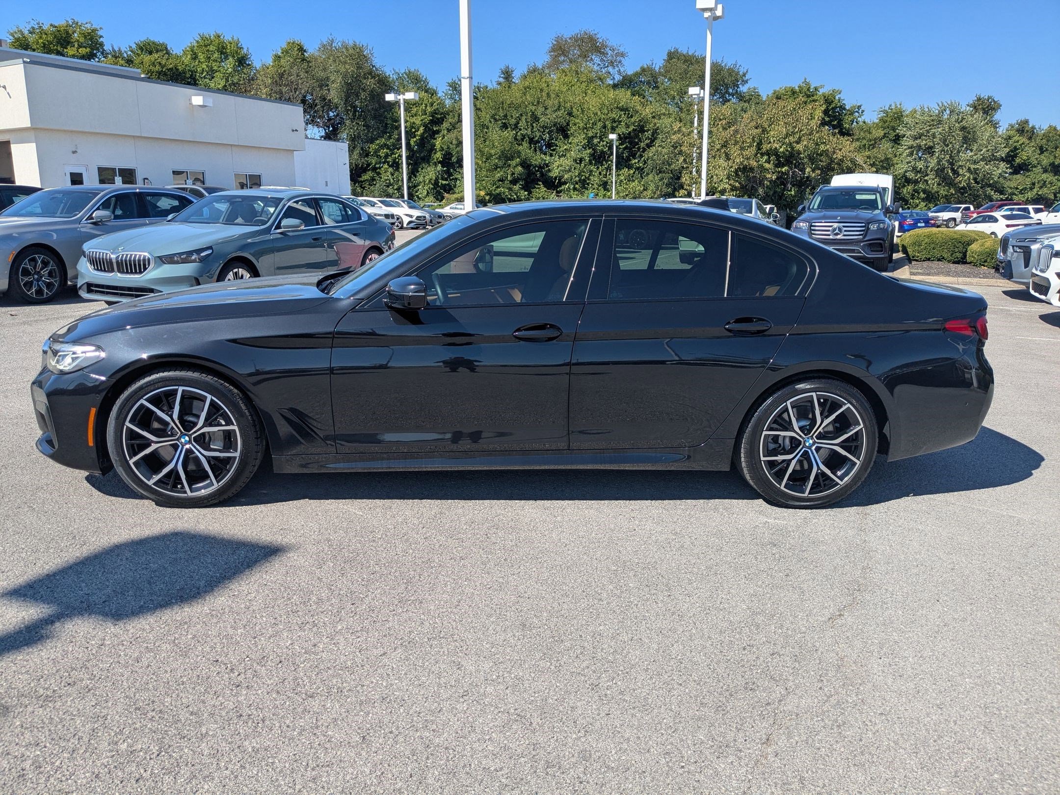 Image of Certified Pre-Owned 2023 BMW 5 Series 530i xDrive