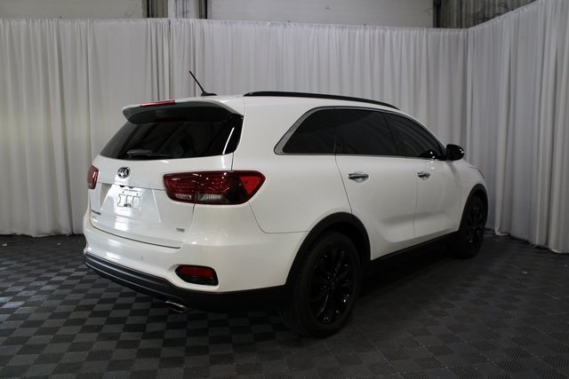2020 Kia Sorento S photo 24