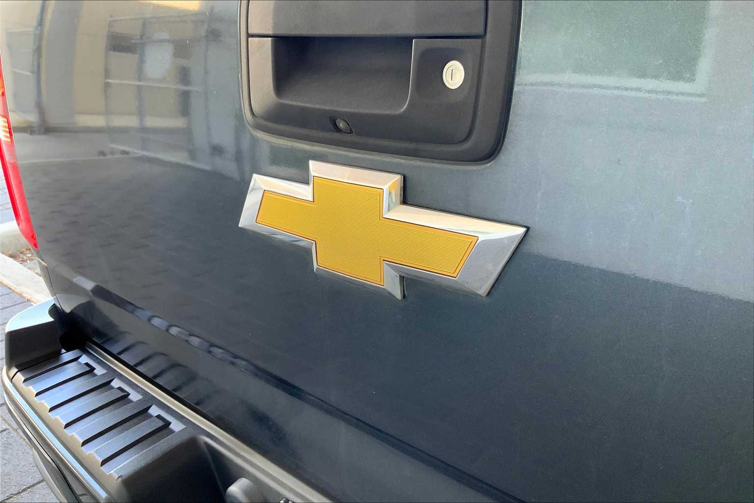 2018 Chevrolet Colorado Work Truck photo 29