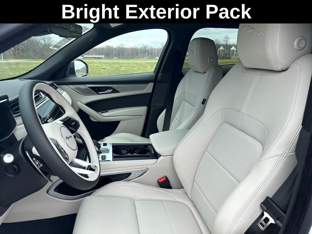 2026 Jaguar F-PACE P250 R-Dynamic S photo 25