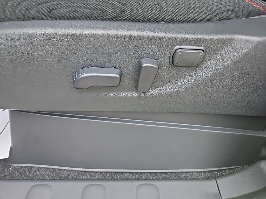 2026 Nissan Frontier Crew Cab PRO-4X photo 10