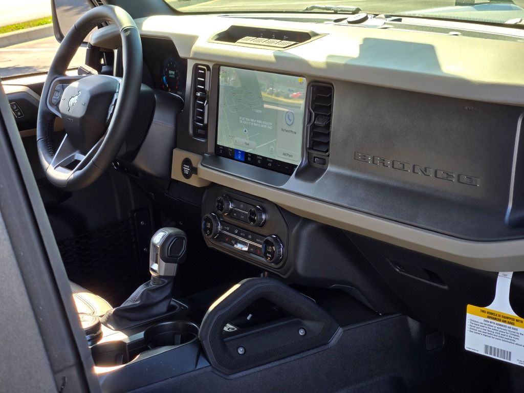 2025 Ford Bronco Big Bend photo 7