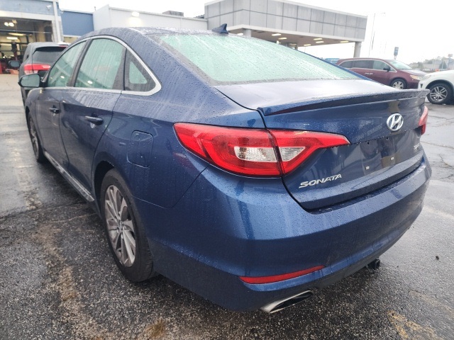 Used 2015 Hyundai Sonata Sport with VIN 5NPE34AF7FH046010 for sale in O'Fallon, IL