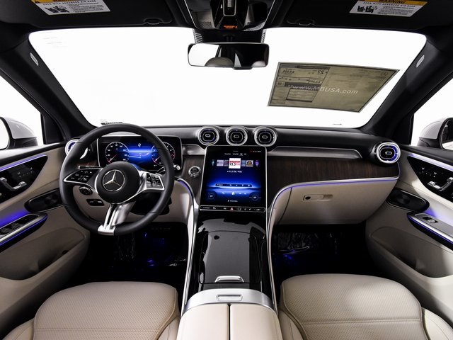 2026 Mercedes Benz GLC 300 photo 21