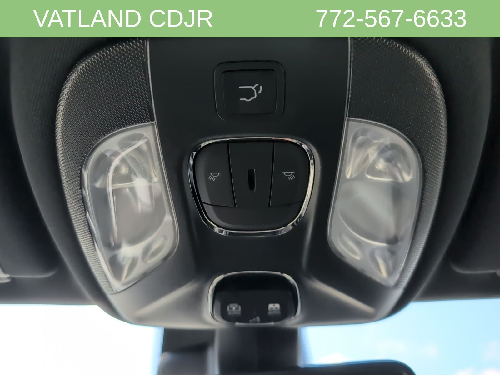2025 Jeep Compass Latitude photo 21