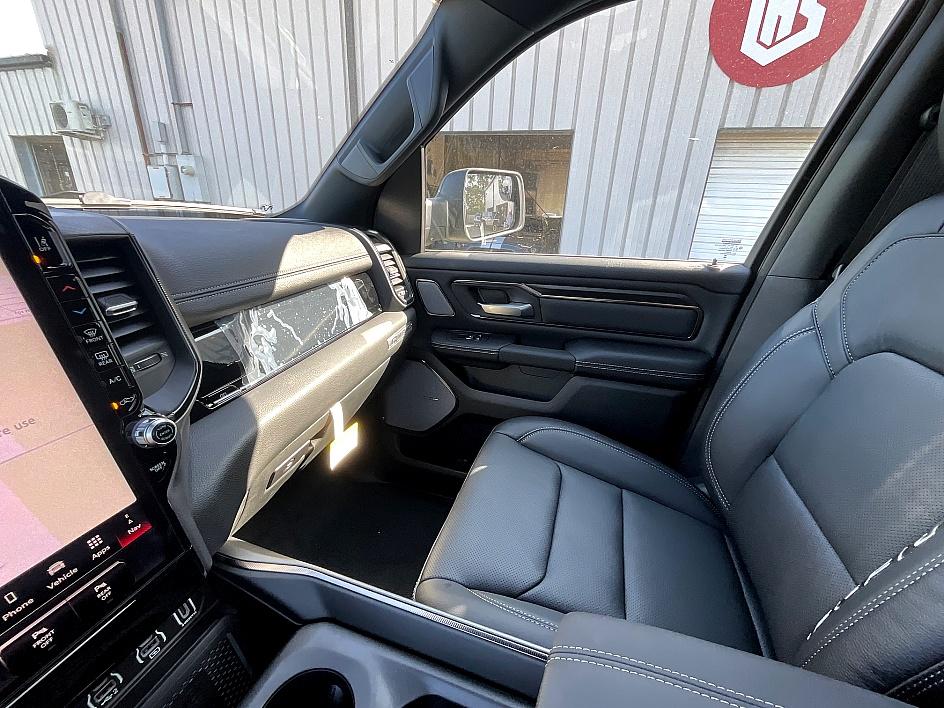 2026 Ram 1500 Rebel photo 33