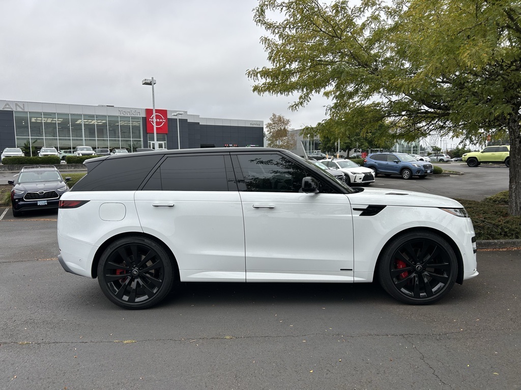 2025 Land Rover Range Rover Sport Autobiography photo 2