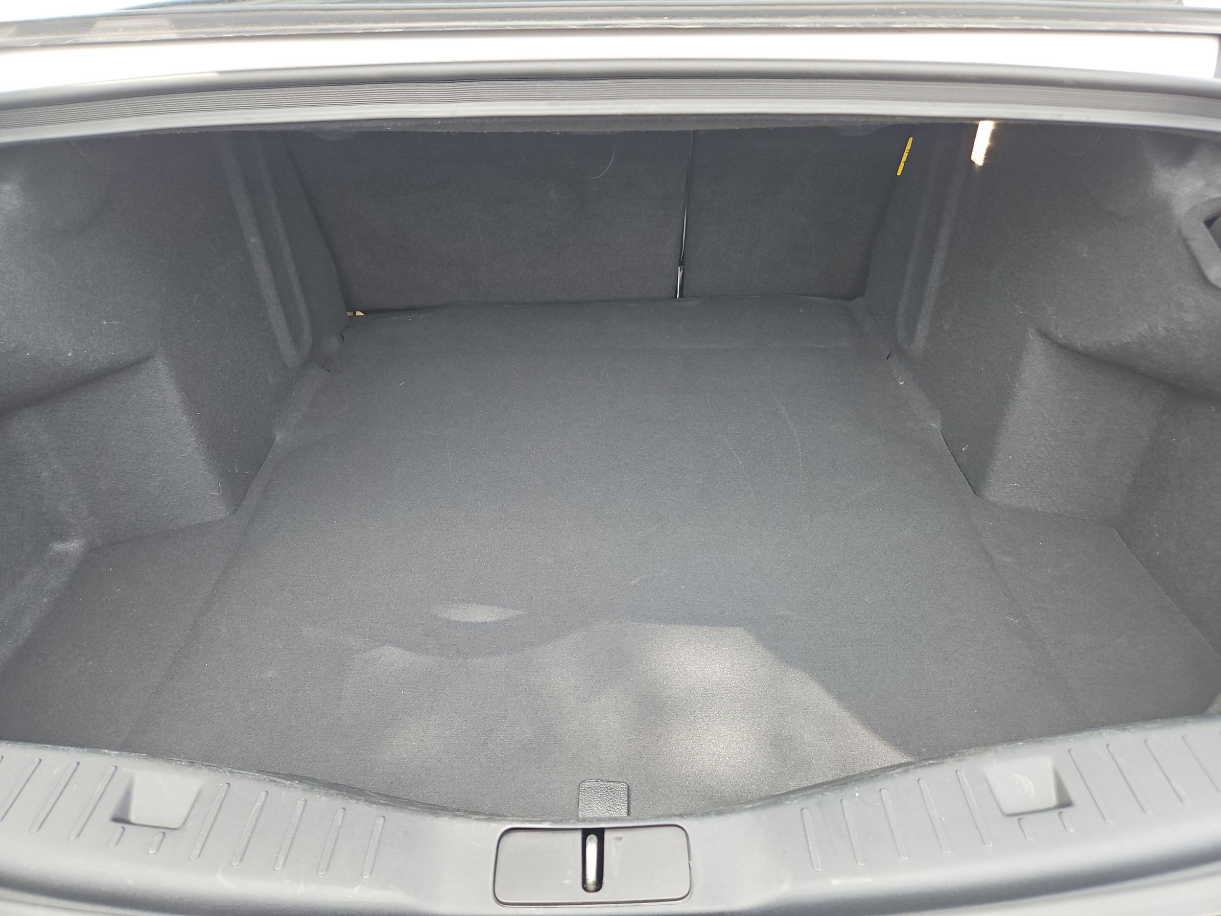 2020 Lincoln MKZ Standard photo 19