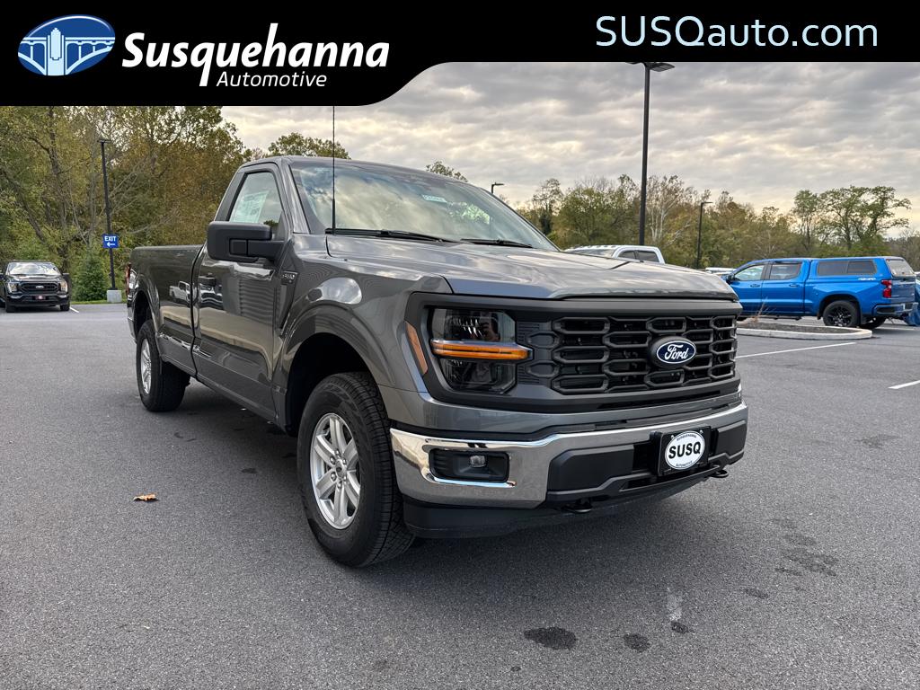 2025 Ford F-150 XL's photo