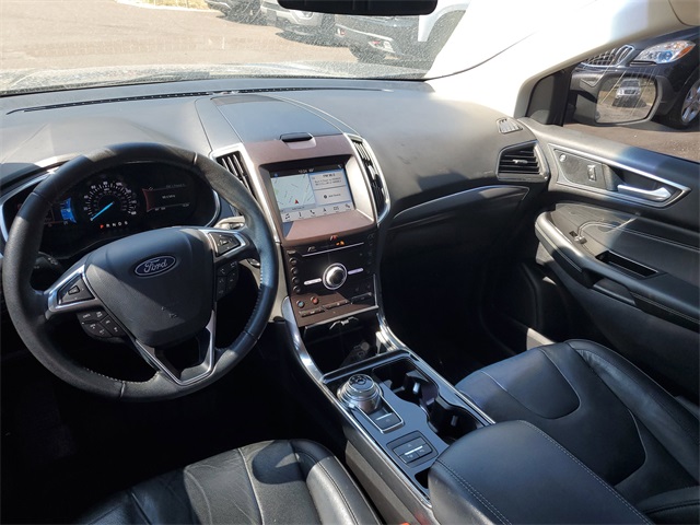 2019 Ford Edge Titanium photo 21