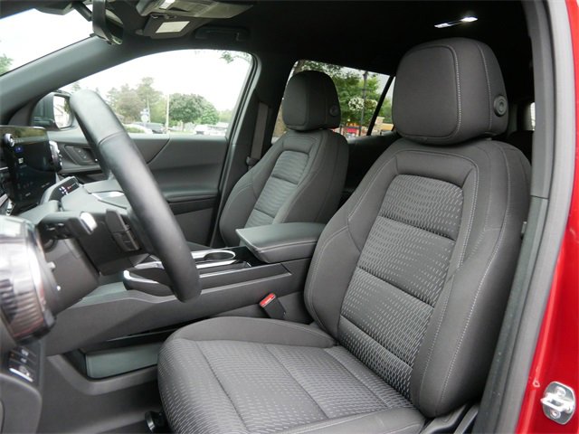 2025 Chevrolet Equinox LT photo 10