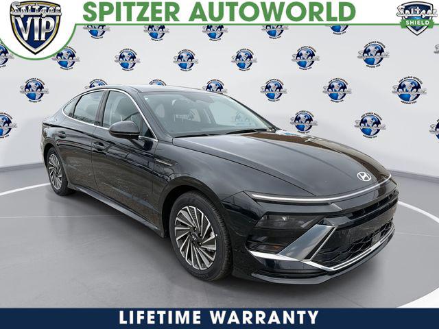 2025 Hyundai Sonata Hybrid