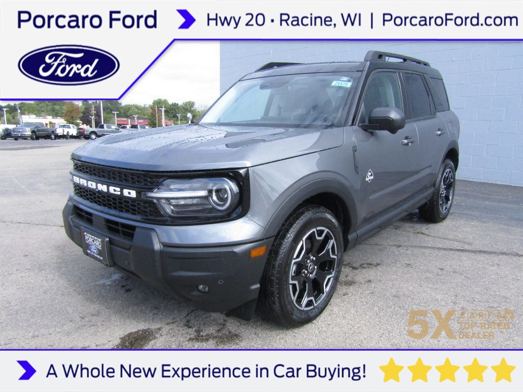 2025 Ford Bronco Sport Outer Banks's photo