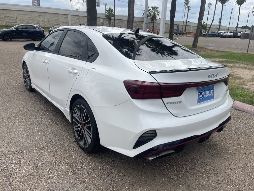 2023 Kia Forte GT photo 3