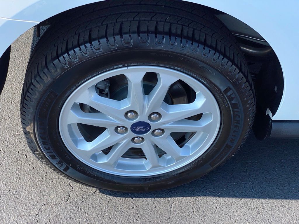 2020 Ford Transit Connect Titanium photo 22