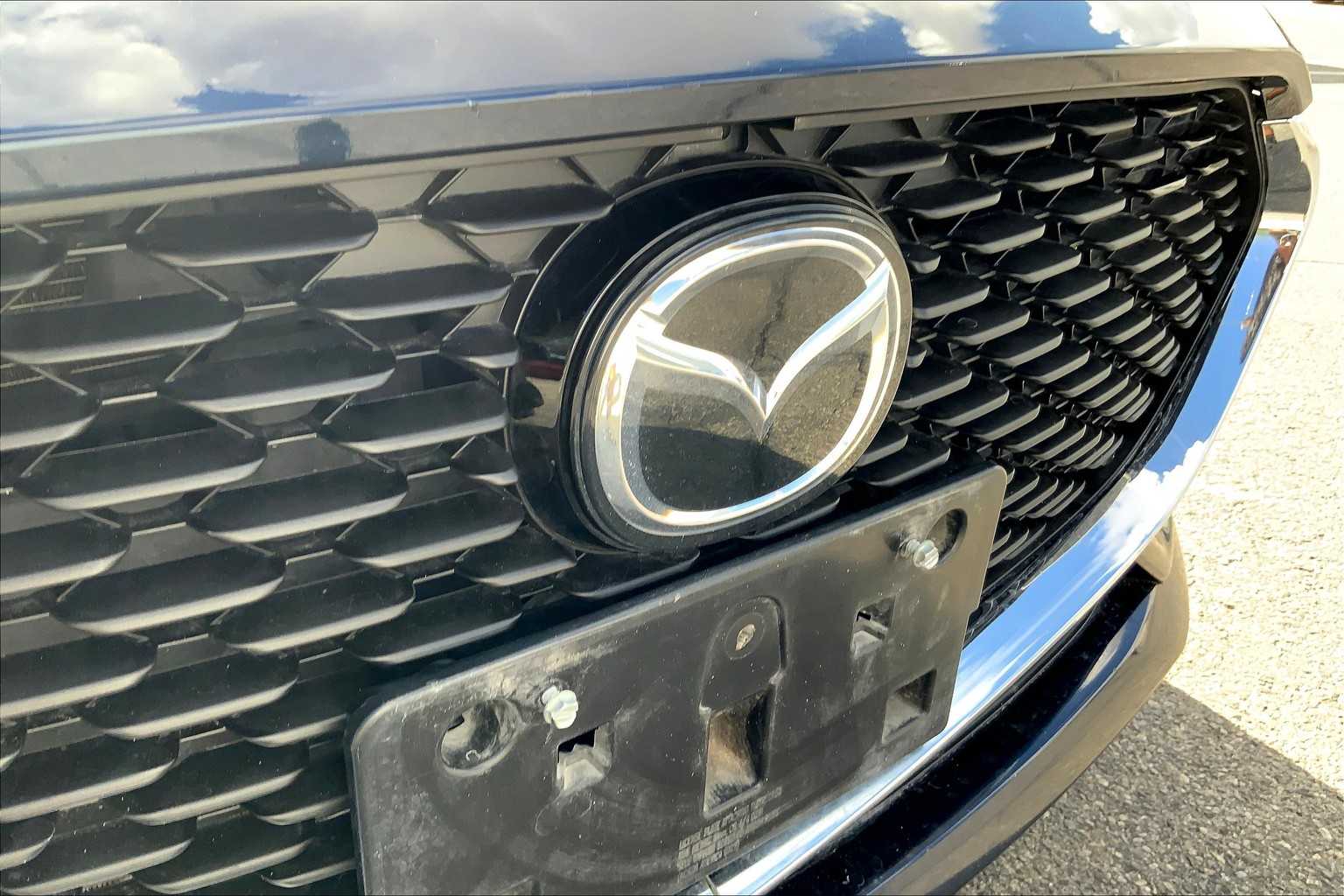 2022 Mazda Mazda3 Preferred photo 26